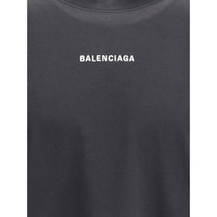 Camiseta Balenciaga con logotipo estampado en la parte delantera y trasera