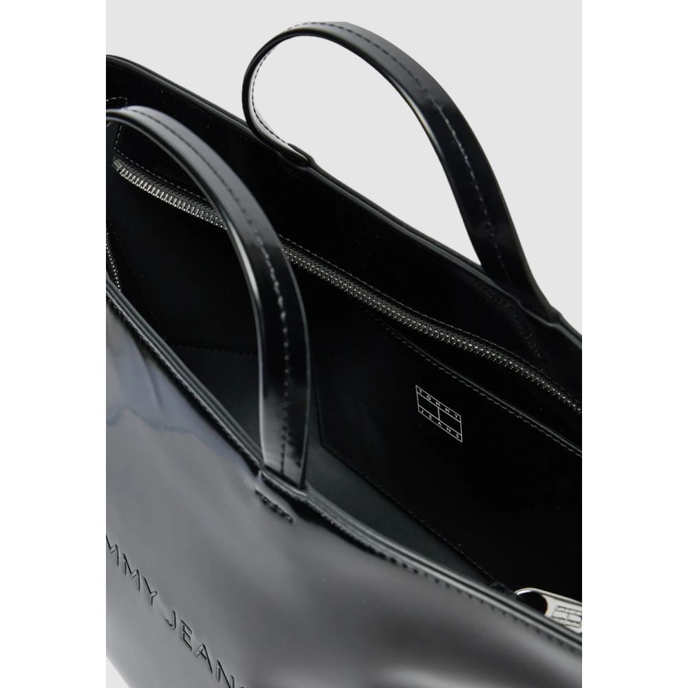 Bolso de mano Tommy Hilfiger de polietileno negro