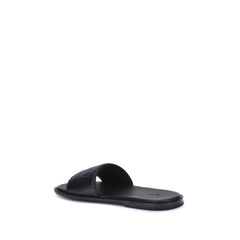 Sandalias Fendi con logotipo